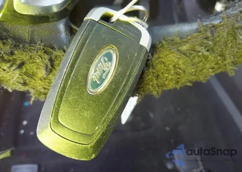 2019 Ford Fusion Energi Titanium from USA, damaged, VIN 3FA6P0SU1KR103927